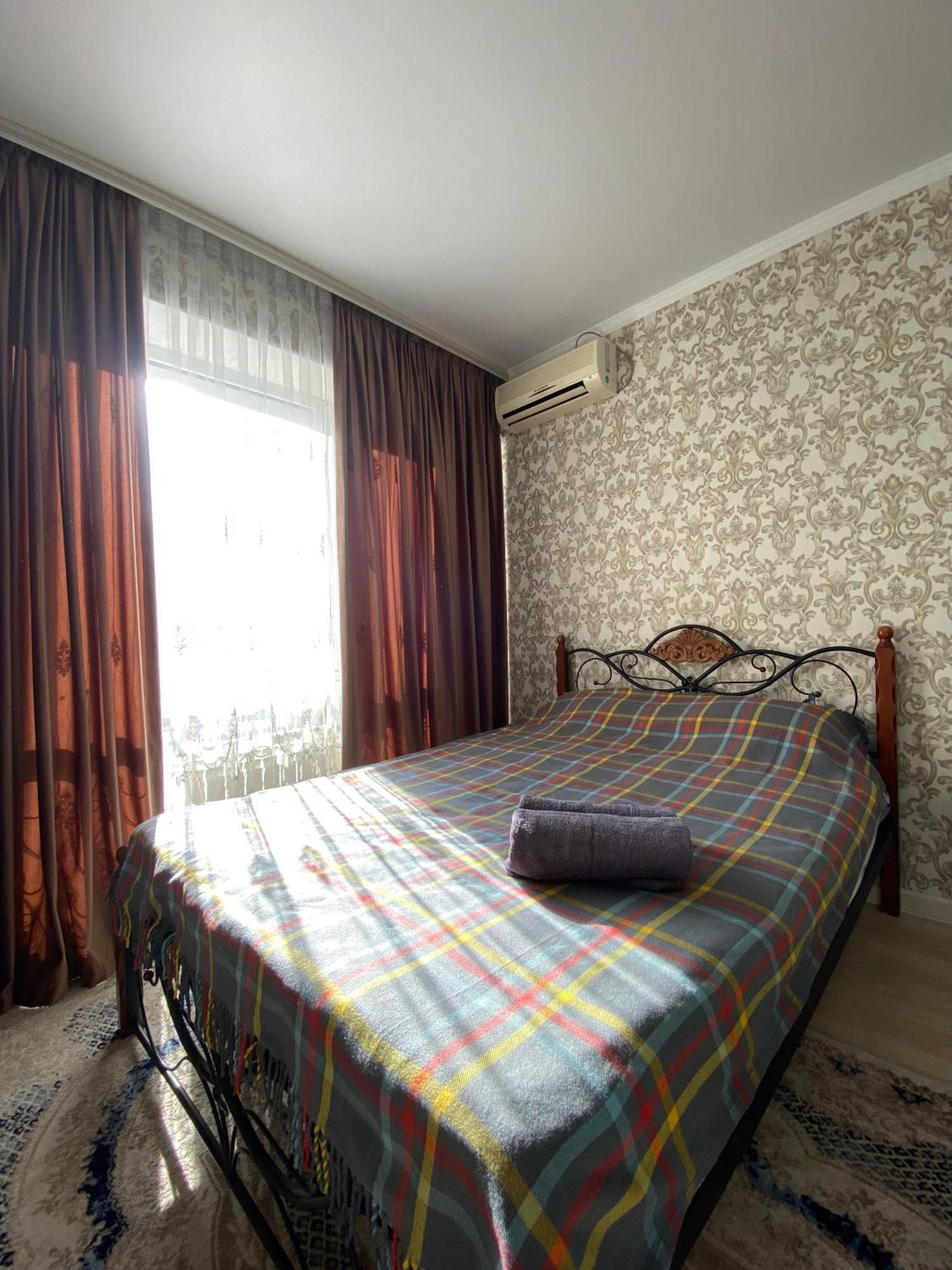 Medinahotelkz, #3, До Арбата 15 Мин Пешком, Halal 알마티 외부 사진